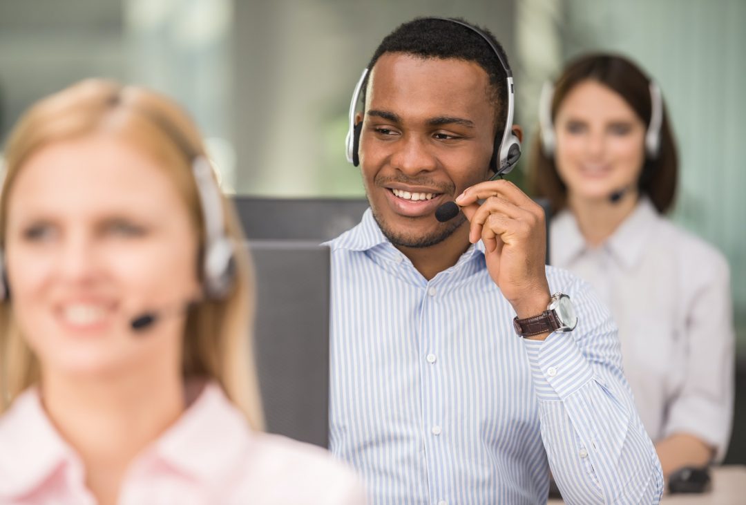 Persönliches Telefongespräch im B2B-Kundenservice